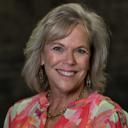 Eileen Barks